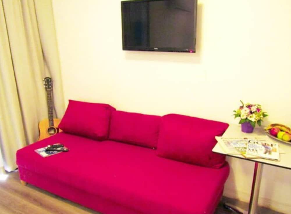 Aparthotel Dizengoff Sea