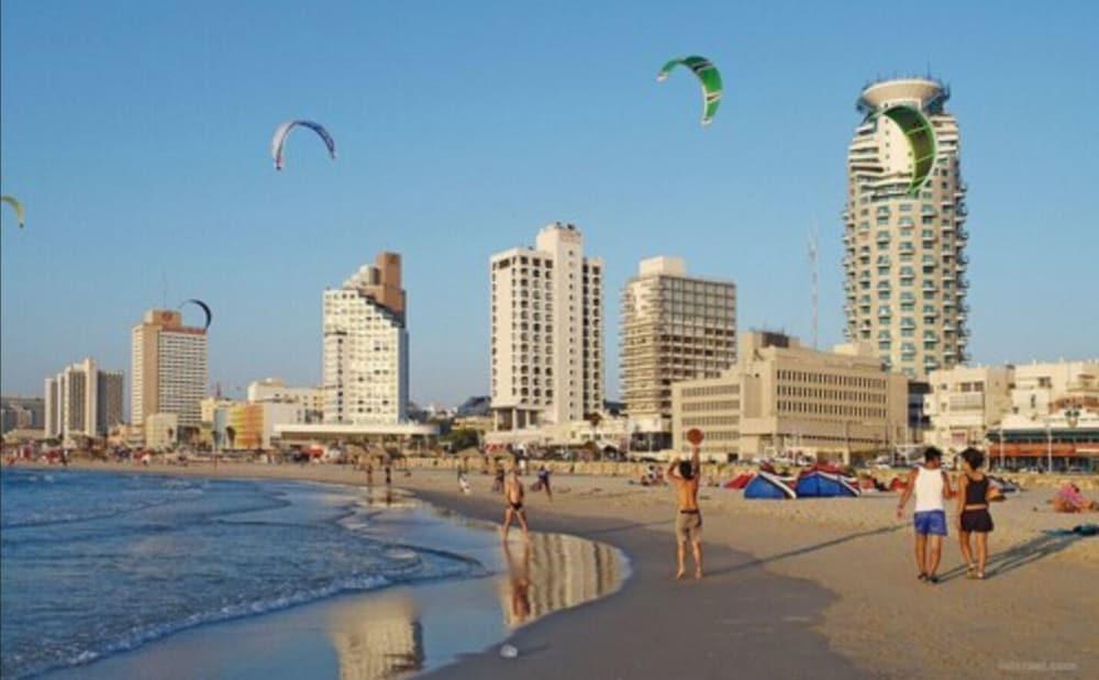 Dizengoff Sea Aparthotel 2*