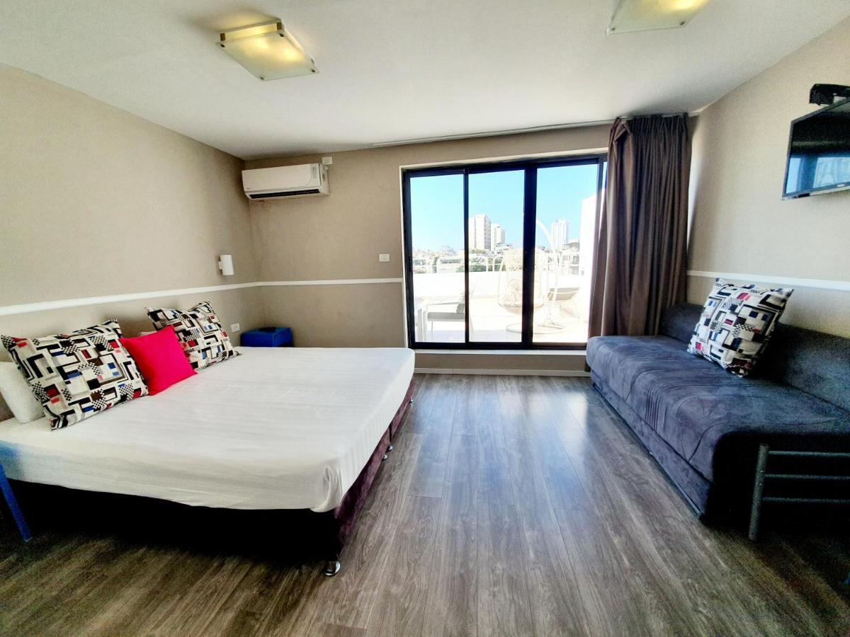 Dizengoff Sea Aparthotel 2*