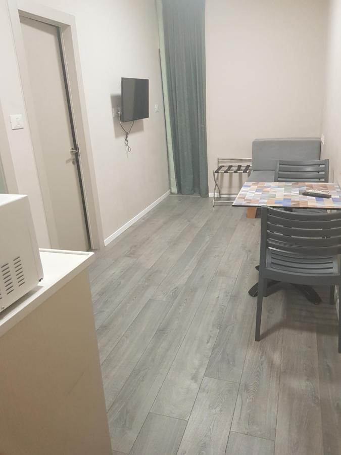 Aparthotel Dizengoff Sea 2*